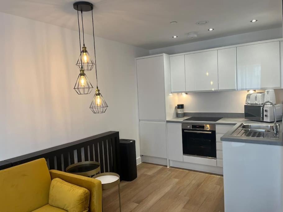 Cute One Bed Apartment - Old Trafford Apartment in Stretford