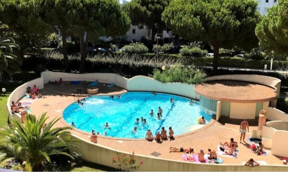 Pool view, Swimming pool, Swimming pool