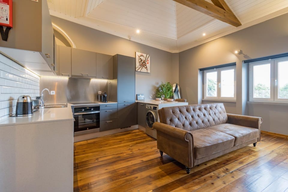 Kitchen or kitchenette, Living room, Photo of the whole room, Seating area