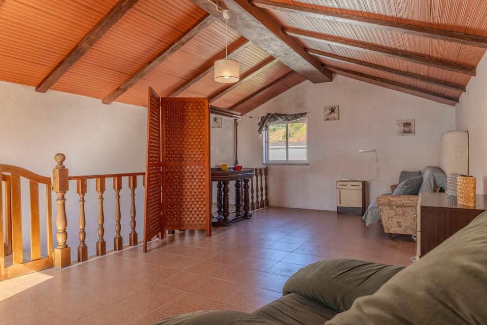 Canto Celeste House in Santarém District, Portugal