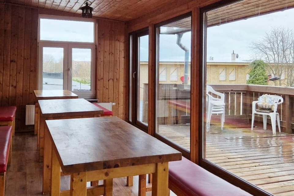 Balcony/Terrace, Living room, Seating area, Dining area
