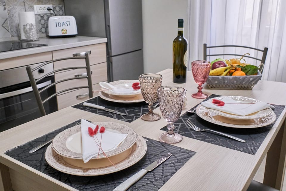 Food and drinks, Dining area