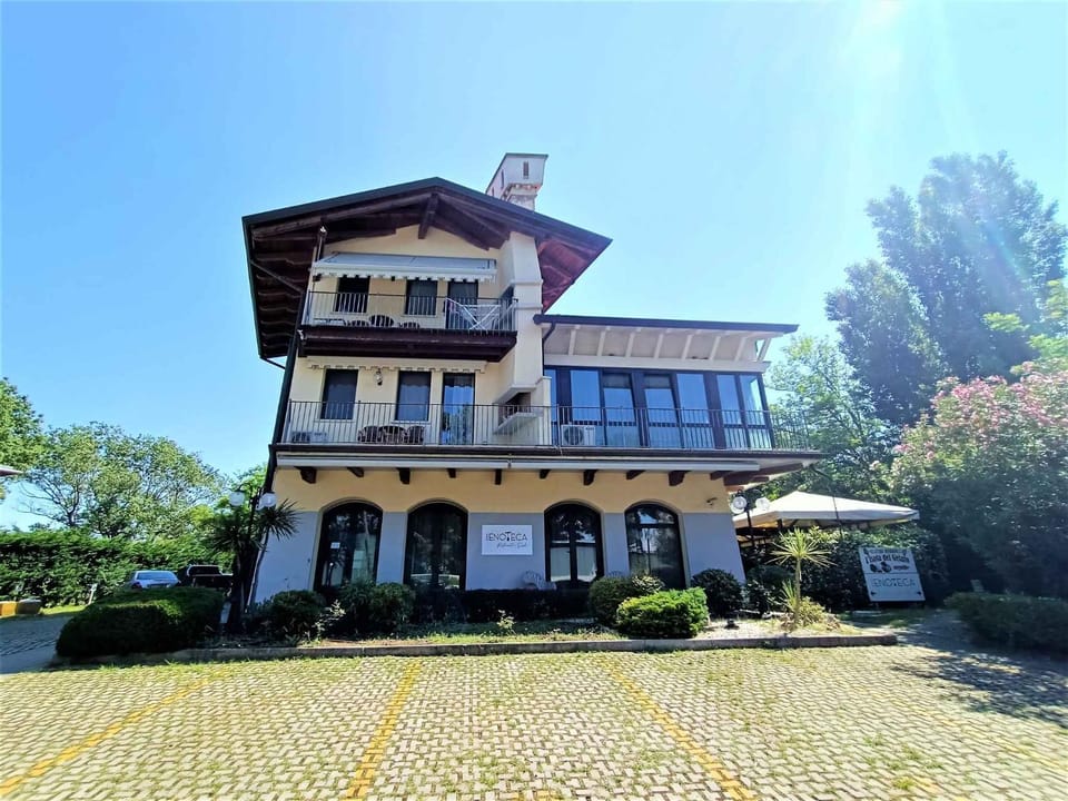 Property building, Summer