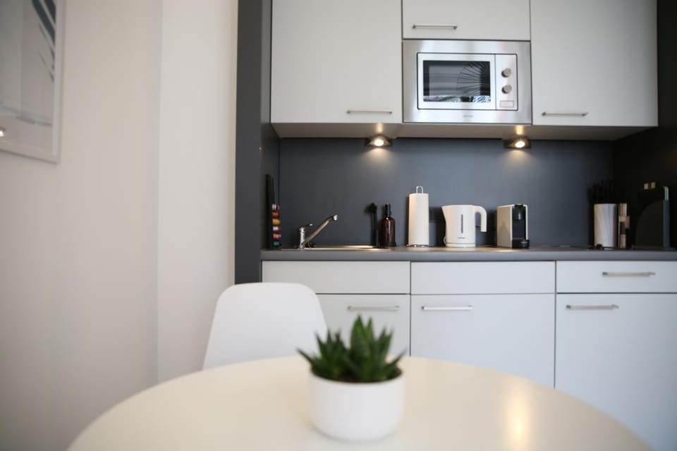 Coffee/tea facilities, Kitchen or kitchenette, minibar, toaster