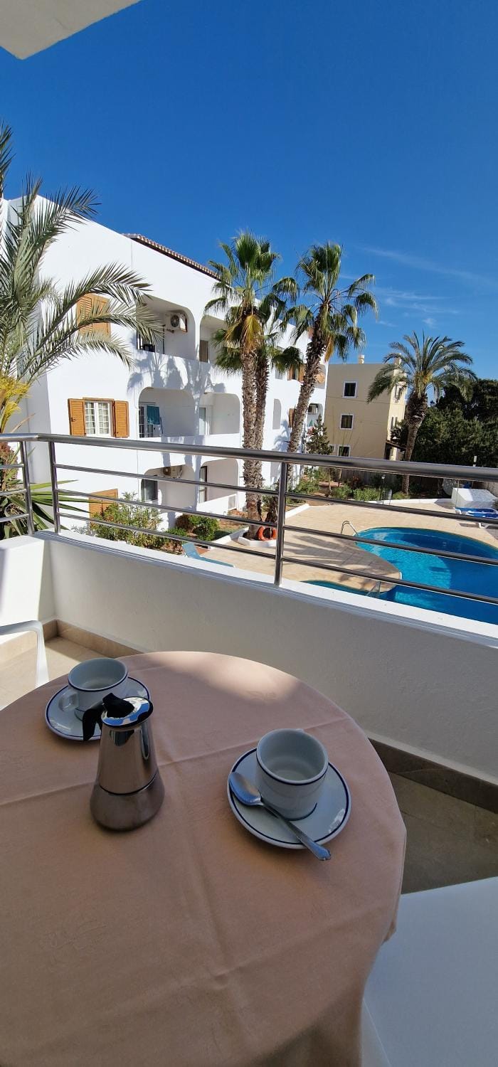 Balcony/Terrace, Pool view