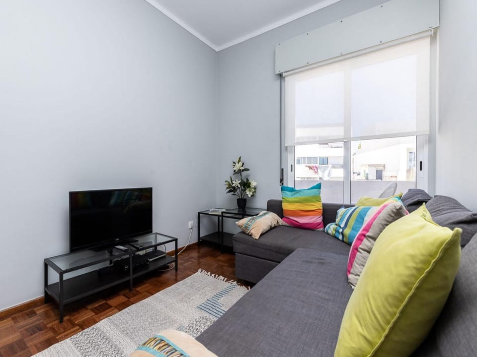 Communal lounge/ TV room, Living room, Seating area