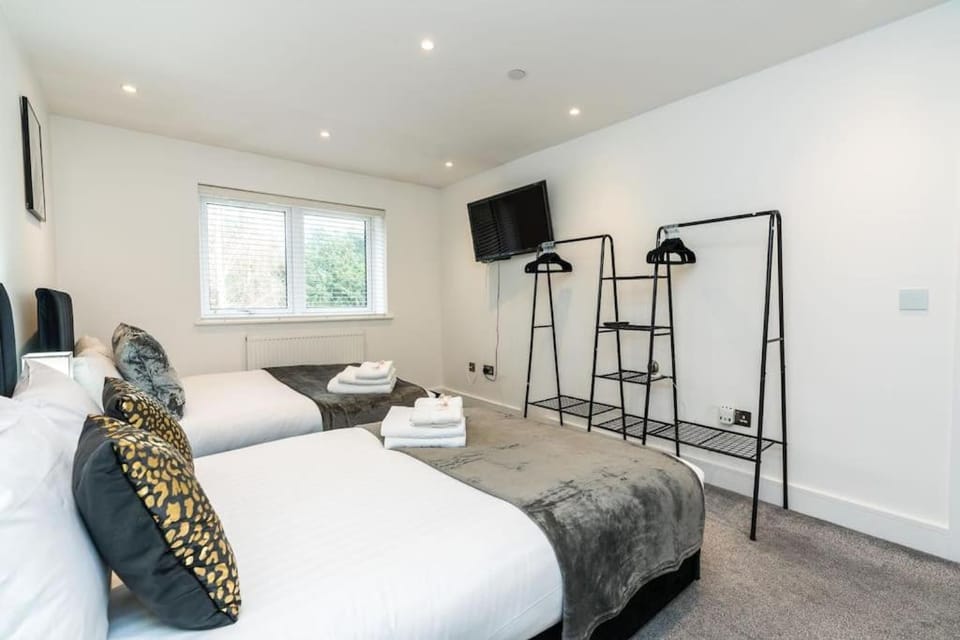 Beautiful modern house Apartment in Croydon