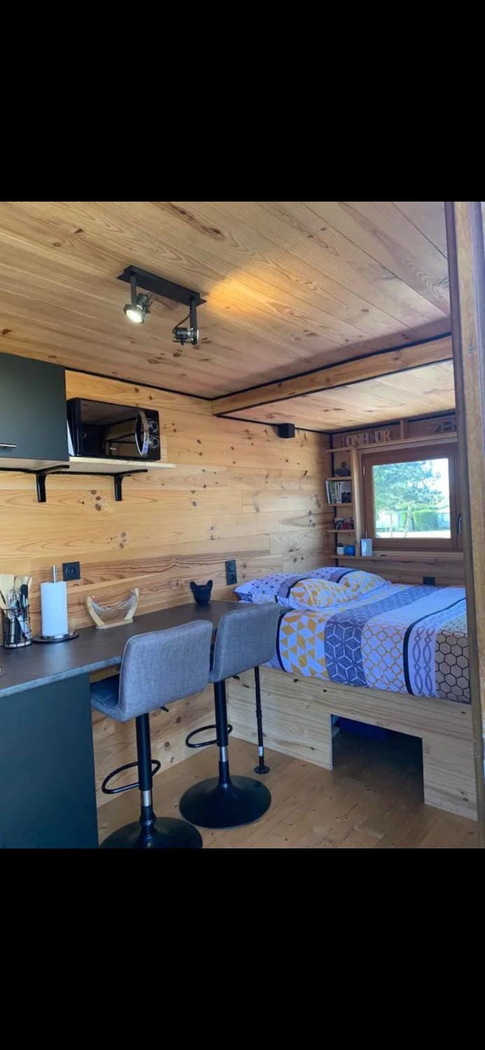 La Tiny House Campground/ 
RV Resort in Hauts-de-France