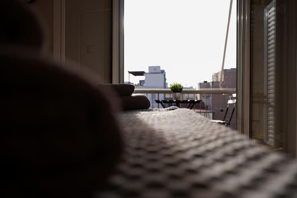 Syntagma square, 70sqm Pentelis sunny apartment Apartment in Athens