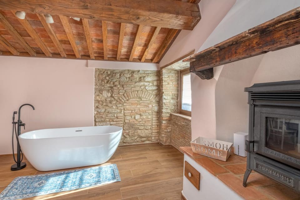 Bath, fireplace