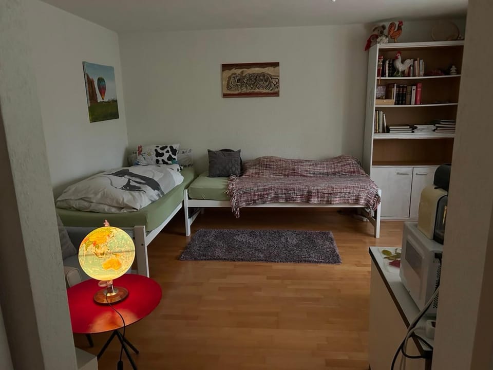 Gemütliches Zimmer mit eigenem Bad Apartment in Canton of Bern (Region)