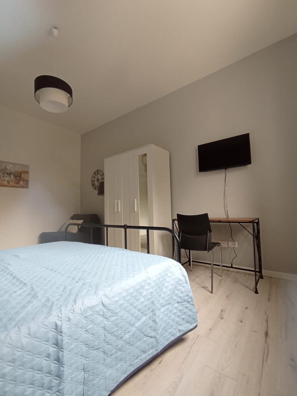 TV and multimedia, Bedroom, wardrobe