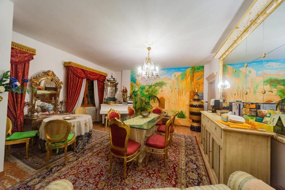 Lounge or bar
