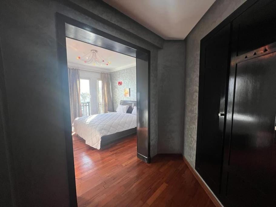 Spacieux appartement vue marina Apartment in Agadir