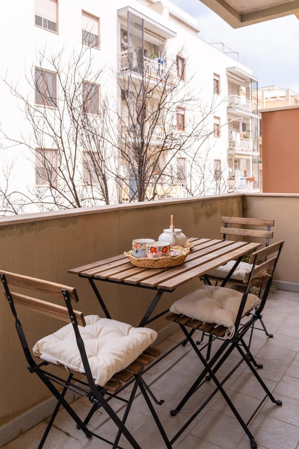 Day, View (from property/room), Balcony/Terrace, Seating area, Dining area