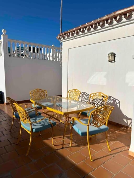 Picasso - Spacious Apartment in Old Town Nerja Apartment in Nerja