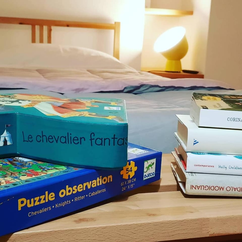 Bed, Library, Bedroom