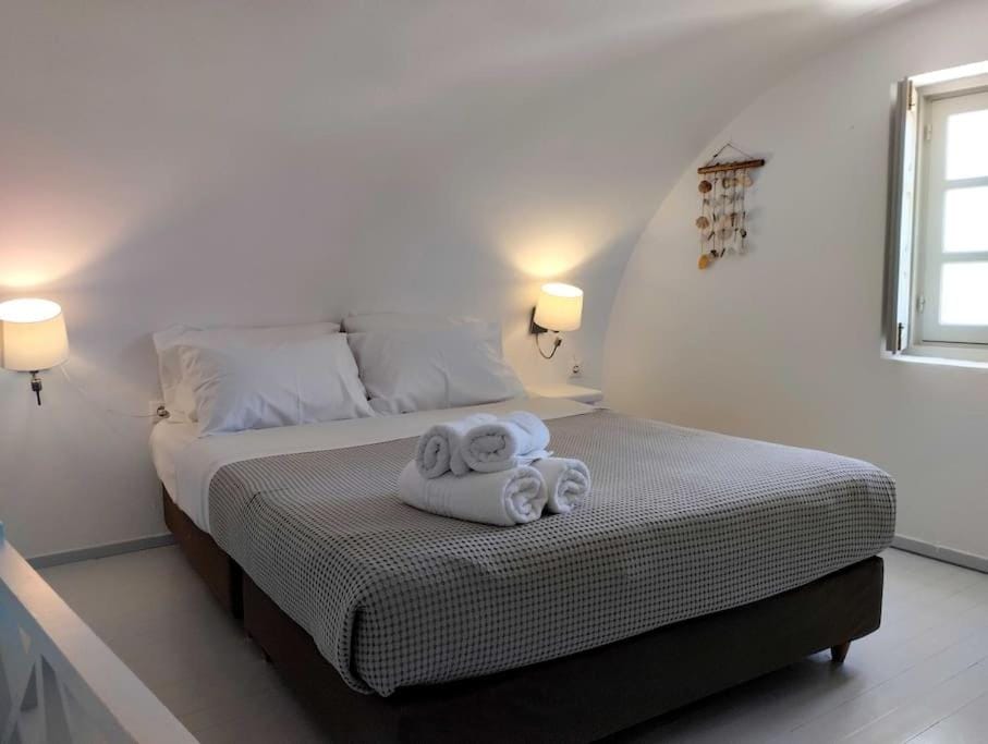 ENDLESS SUMMER House in Oia