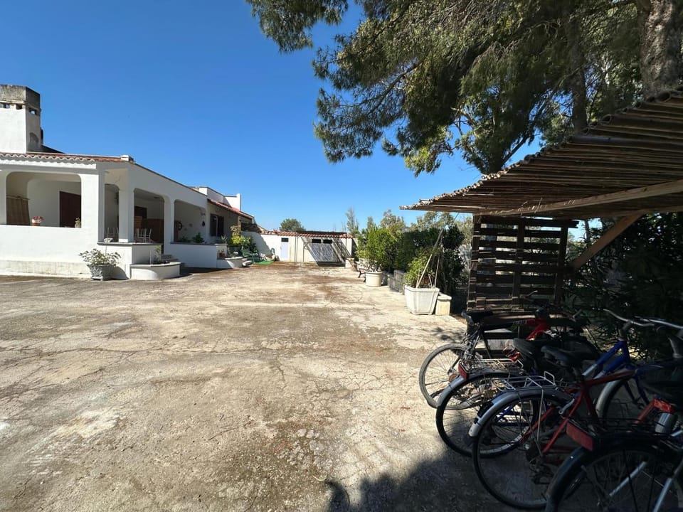 Property building, Patio, Cycling