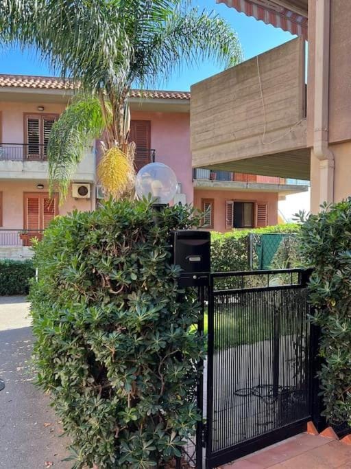 Relax Sea Capomulini Appartamento su due livelli Apartment in Acireale