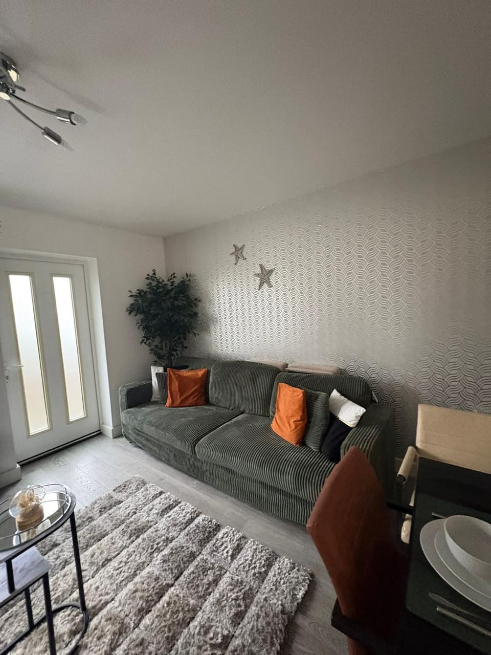 Living room, Photo of the whole room, Seating area, Bedroom