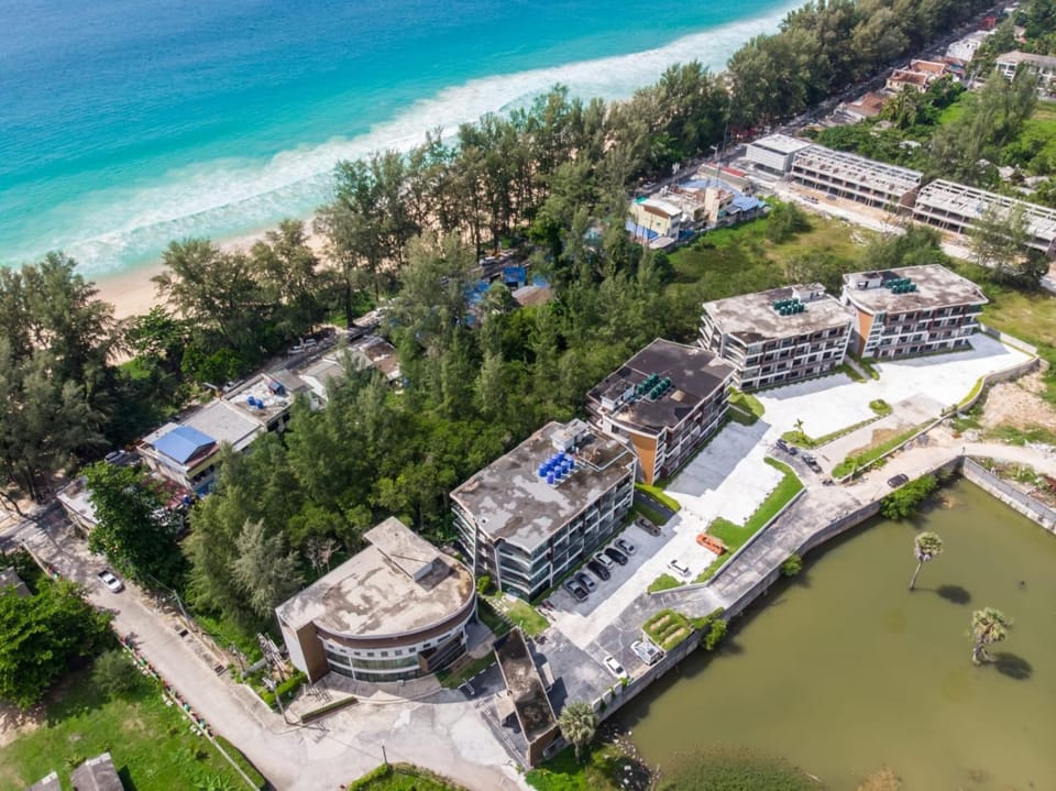 Naithon Beachfront Condotel Apartment in Choeng Thale