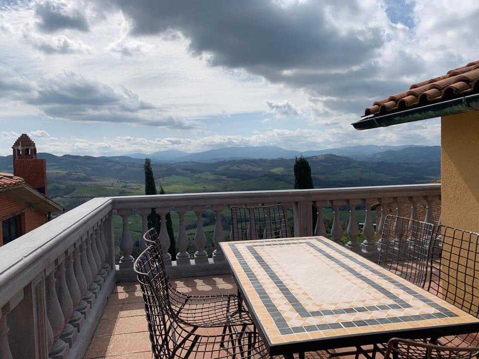Natural landscape, View (from property/room), Balcony/Terrace