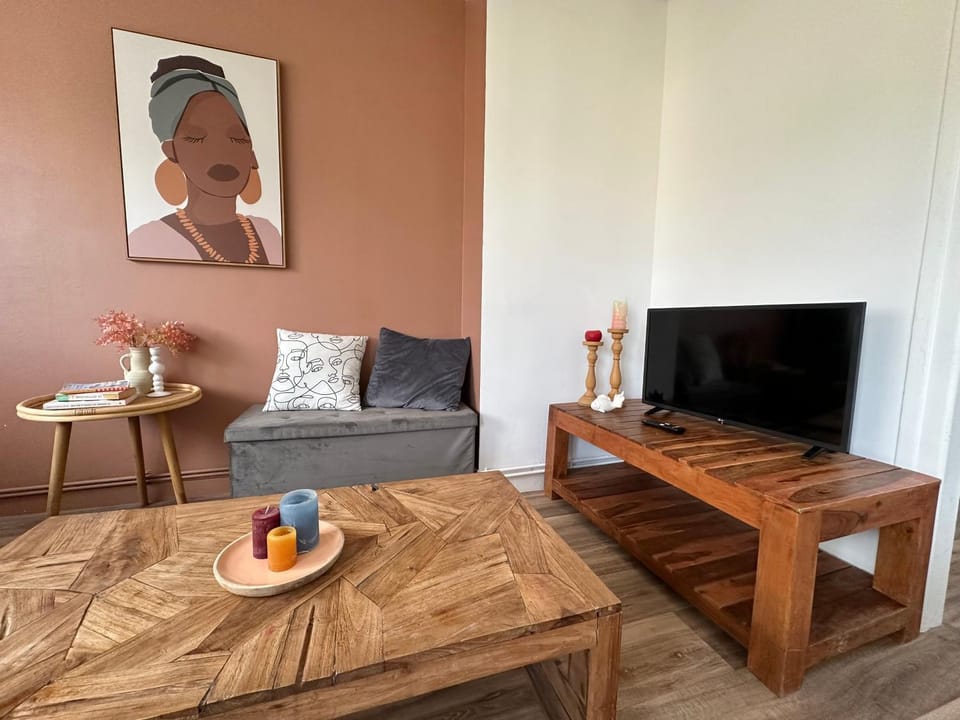 TV and multimedia, Living room