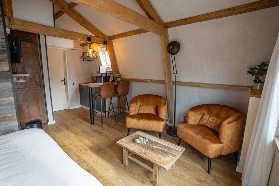 Het Droomatelier Bed and Breakfast in North Holland (province)