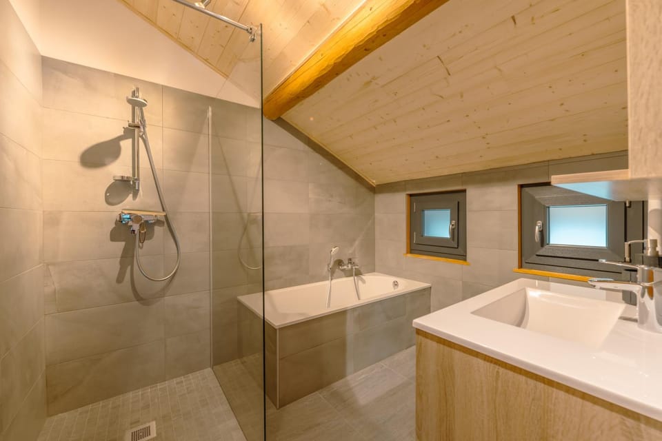 Shower, Bathroom, Bath