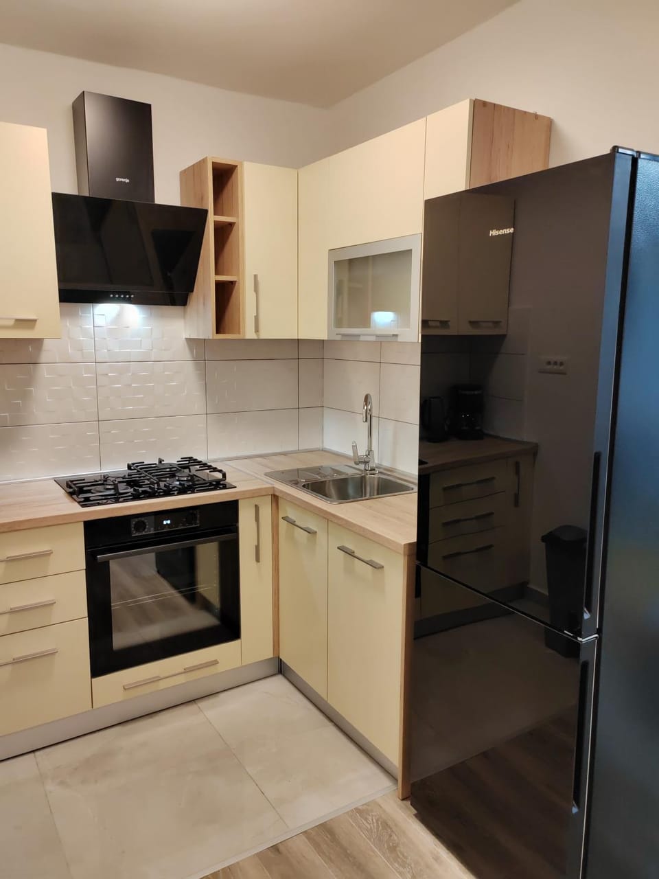 pet friendly, stove