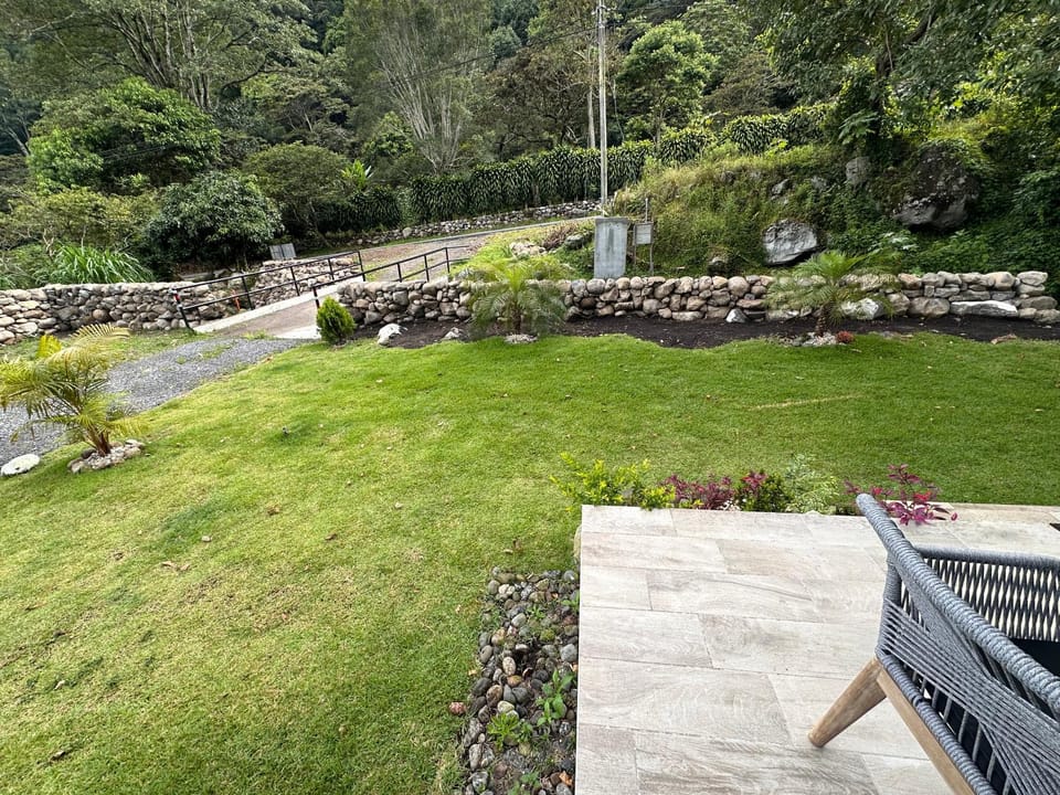 Cabaña Samu House in Los Naranjos
