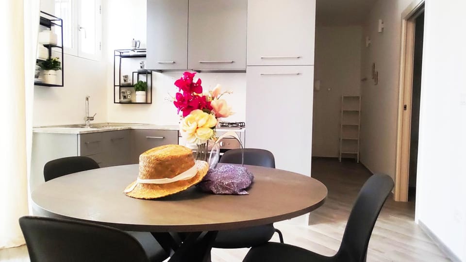 "La Casa di Serena" Posizione strategica tra spiagge e sentieri Apartment in Finale Ligure