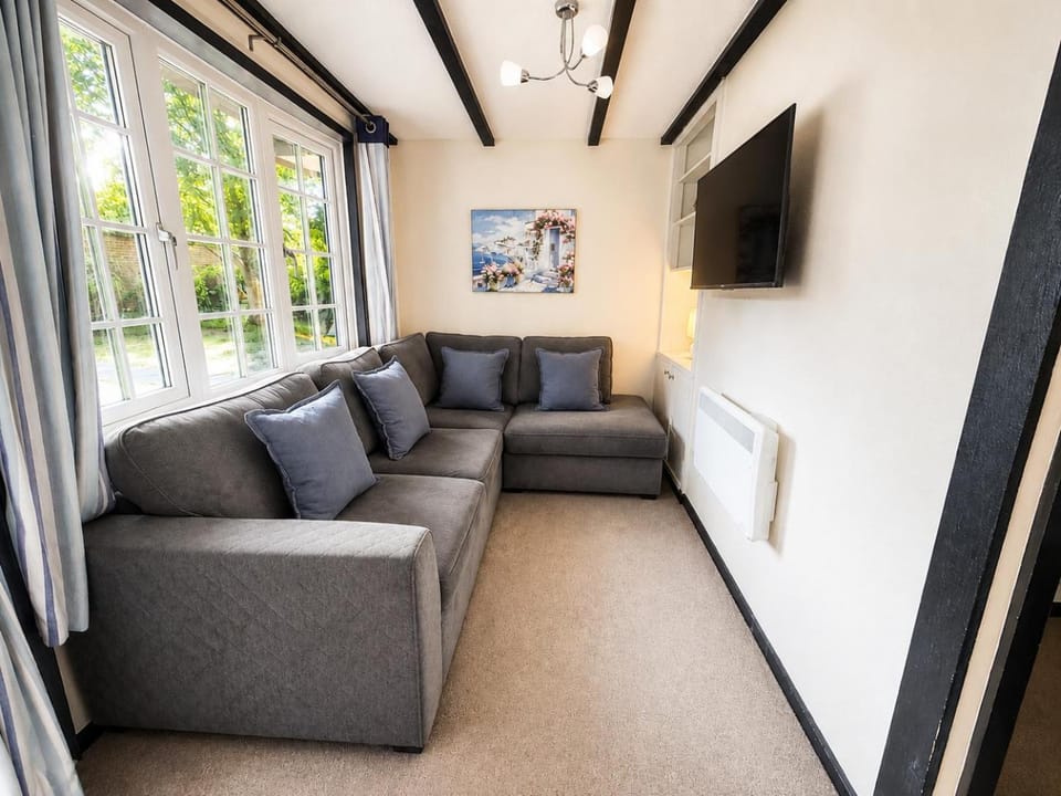 33 Tudor Court Chalet in Hayle