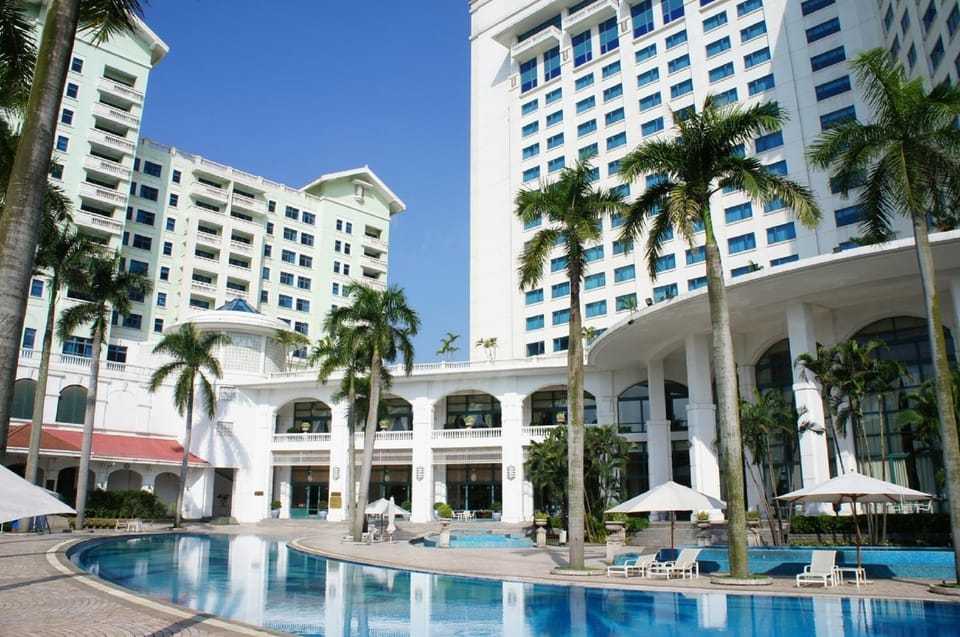 Property building, Swimming pool