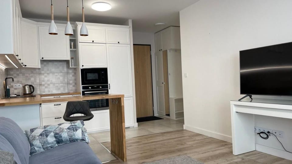 2-room on Wola, bright and cozy Apartment in Warsaw