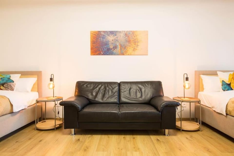 Seating area, Bedroom