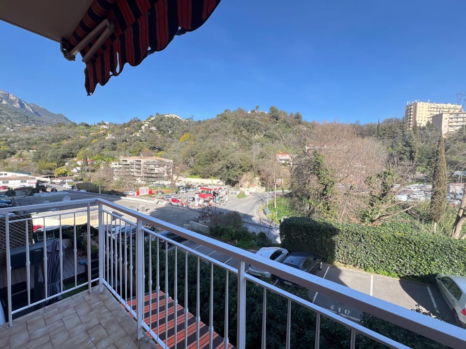View (from property/room), Balcony/Terrace, Mountain view