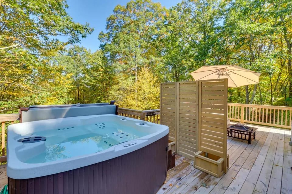 Natural landscape, Hot Tub
