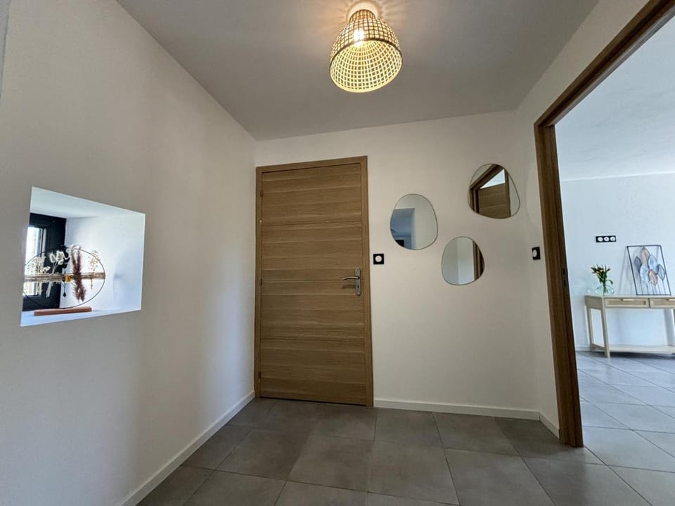 Fermette rénovée tout confort avec WiFi et animaux admis - FR-1-489-506 House in Auvergne-Rhône-Alpes