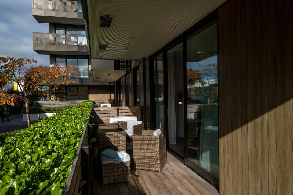 Patio, Day, Garden, Balcony/Terrace, Seating area
