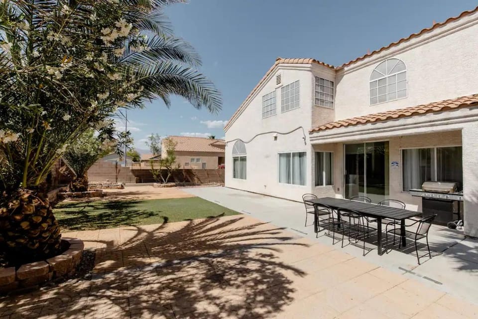 Property building, Patio, Garden, Garden