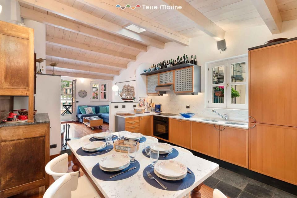 Golden View, Terre Marine Apartment in Vernazza