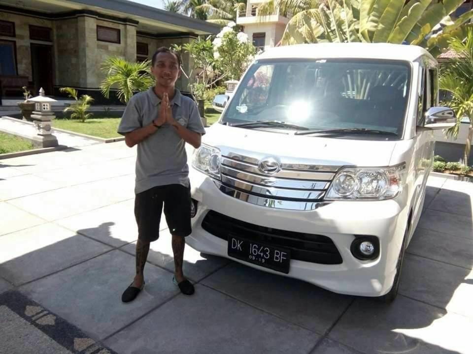 Villa Romy and Bungalows Bed and Breakfast in Buleleng