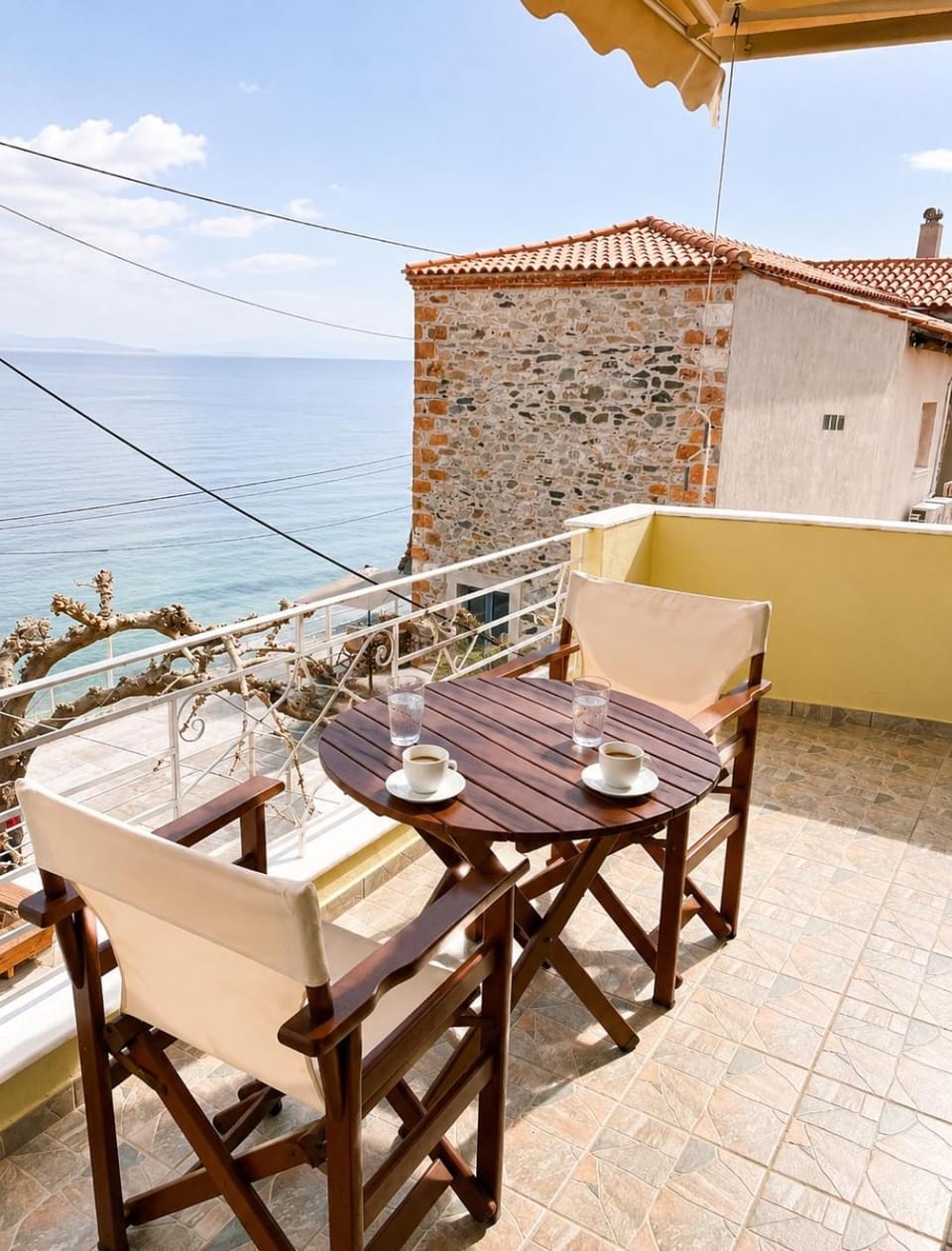 Patio, Day, Natural landscape, View (from property/room), Balcony/Terrace, Dining area, Sea view