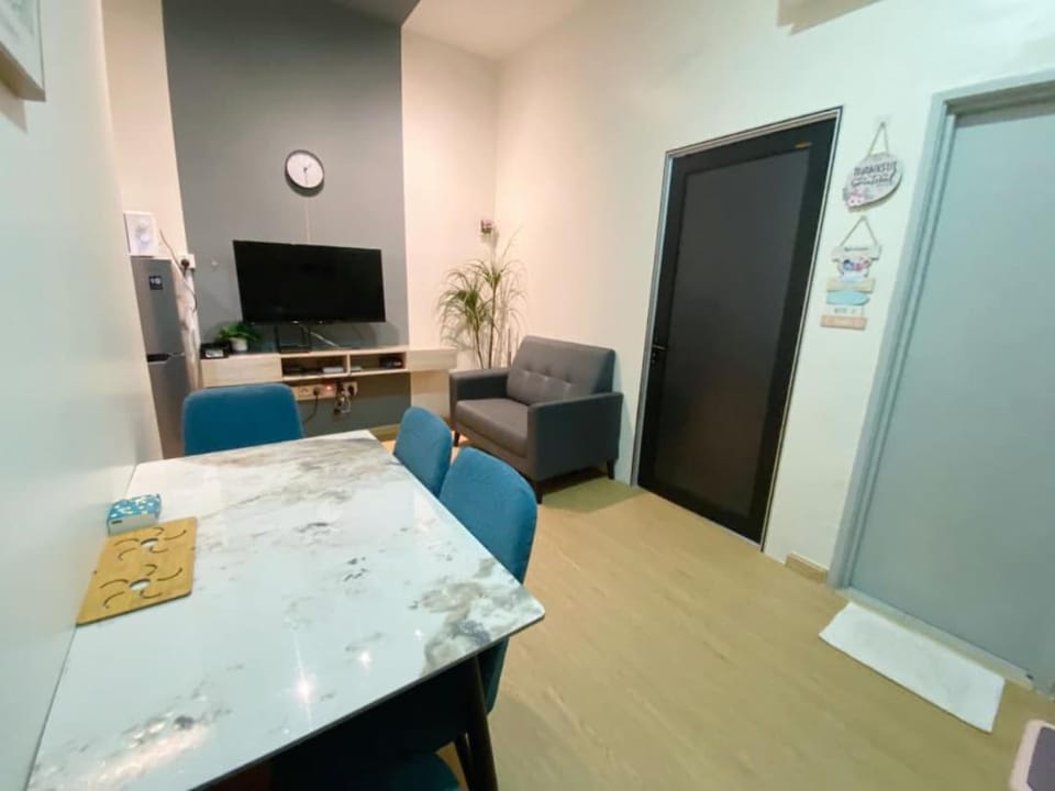 LV13 PoolView Kuantan by Vhomestay Apartment in Pahang, Malaysia