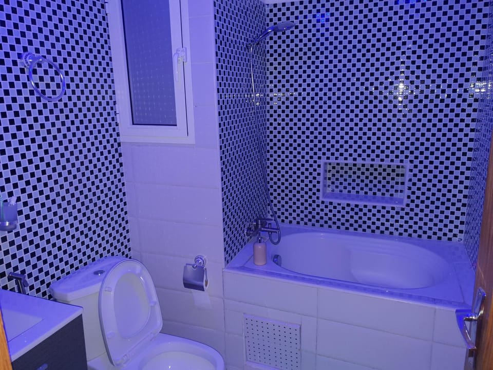 Bathroom, Bath