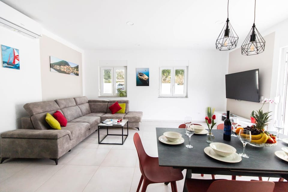 House Bartulovic - Jan Apartment with a pool Villa in Dubrovnik-Neretva County