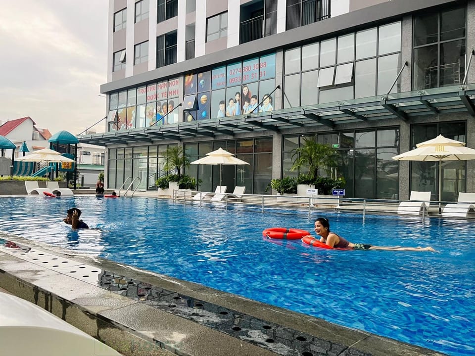 Livahome - PDT Lux homestay Di An HCMC Apartment in Ho Chi Minh City