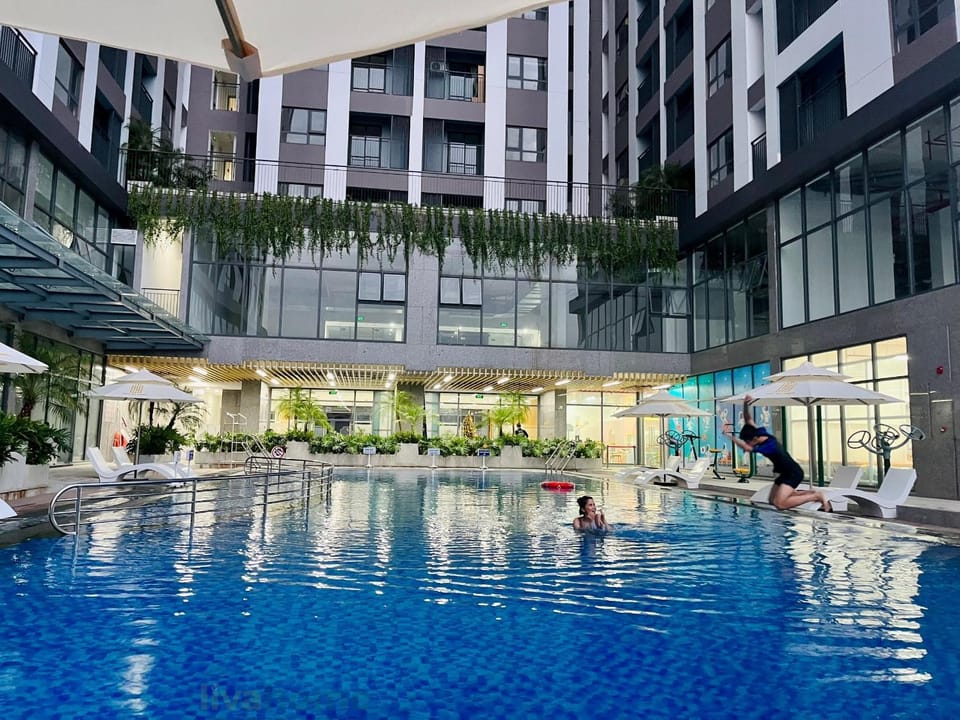 Livahome - PDT Lux homestay Di An HCMC Apartment in Ho Chi Minh City